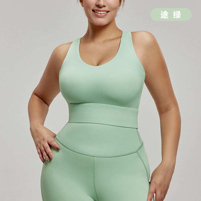 Ningbo Anjiu Plus Size Sports Underwear – Women's Slim Fit Yoga Vest with Shock-Proof Cups - Image 1